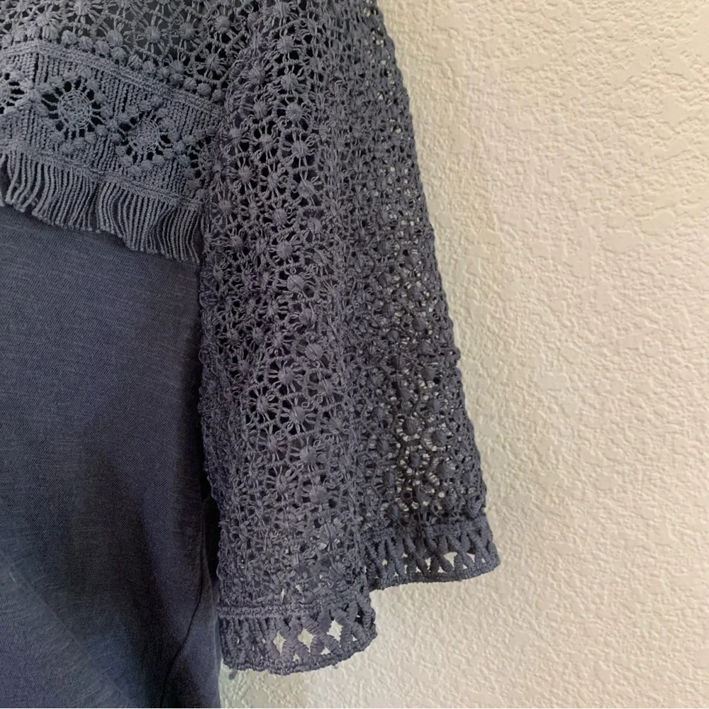 Ann Taylor LOFT Top Size M 100% cotton Grey Fringe Lace Yoke Tee Coquette Preppy